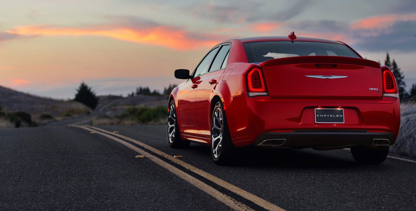 2018 Chrysler 300S with Lane Sense©Lane Departure Warning