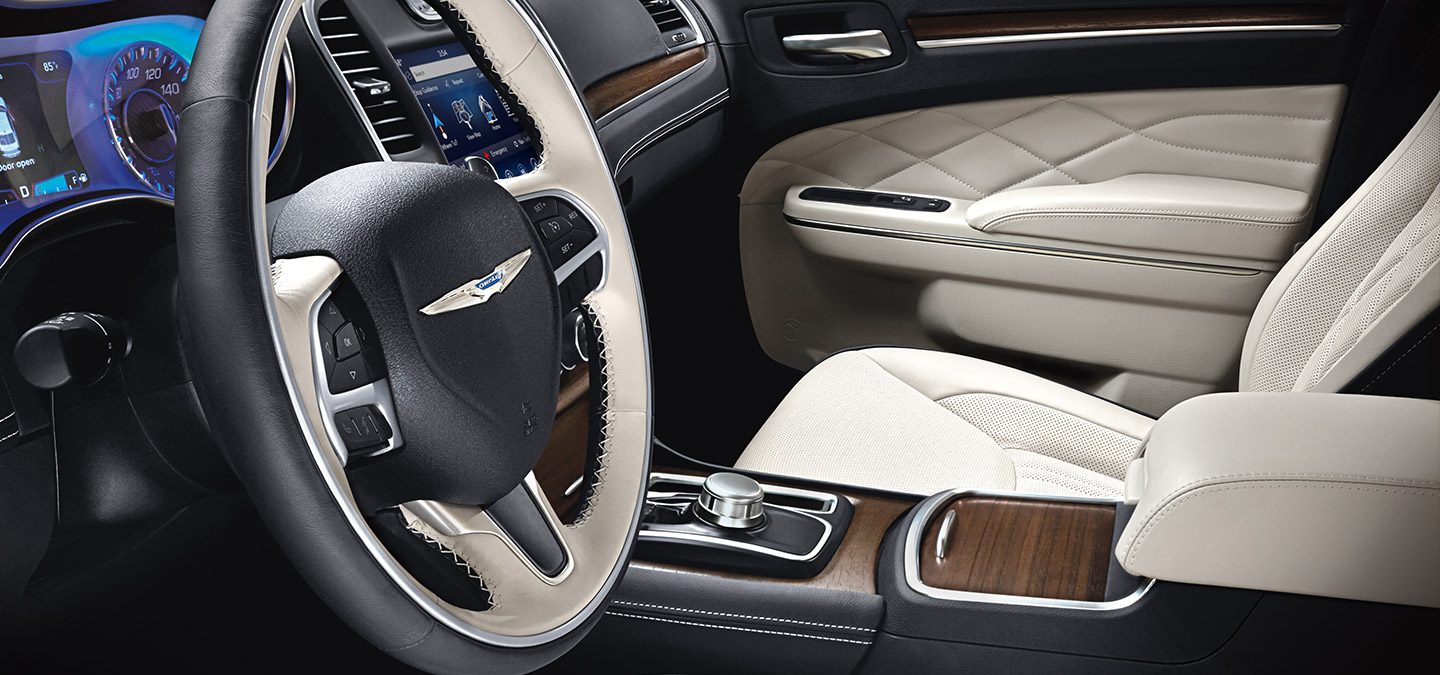 Chrysler 300 Smart Interior Features